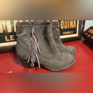 Taupe Ankle Boots with Cowboy Fringe - Women’s Size 8